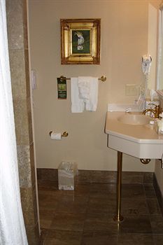 Ansonborough Inn Чарльстон Экстерьер фото